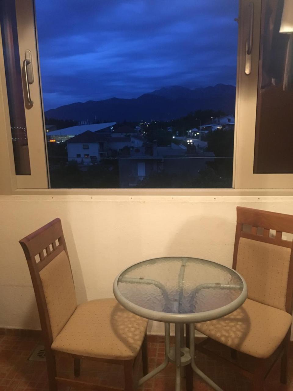 Ana Daire Tivat Dış mekan fotoğraf